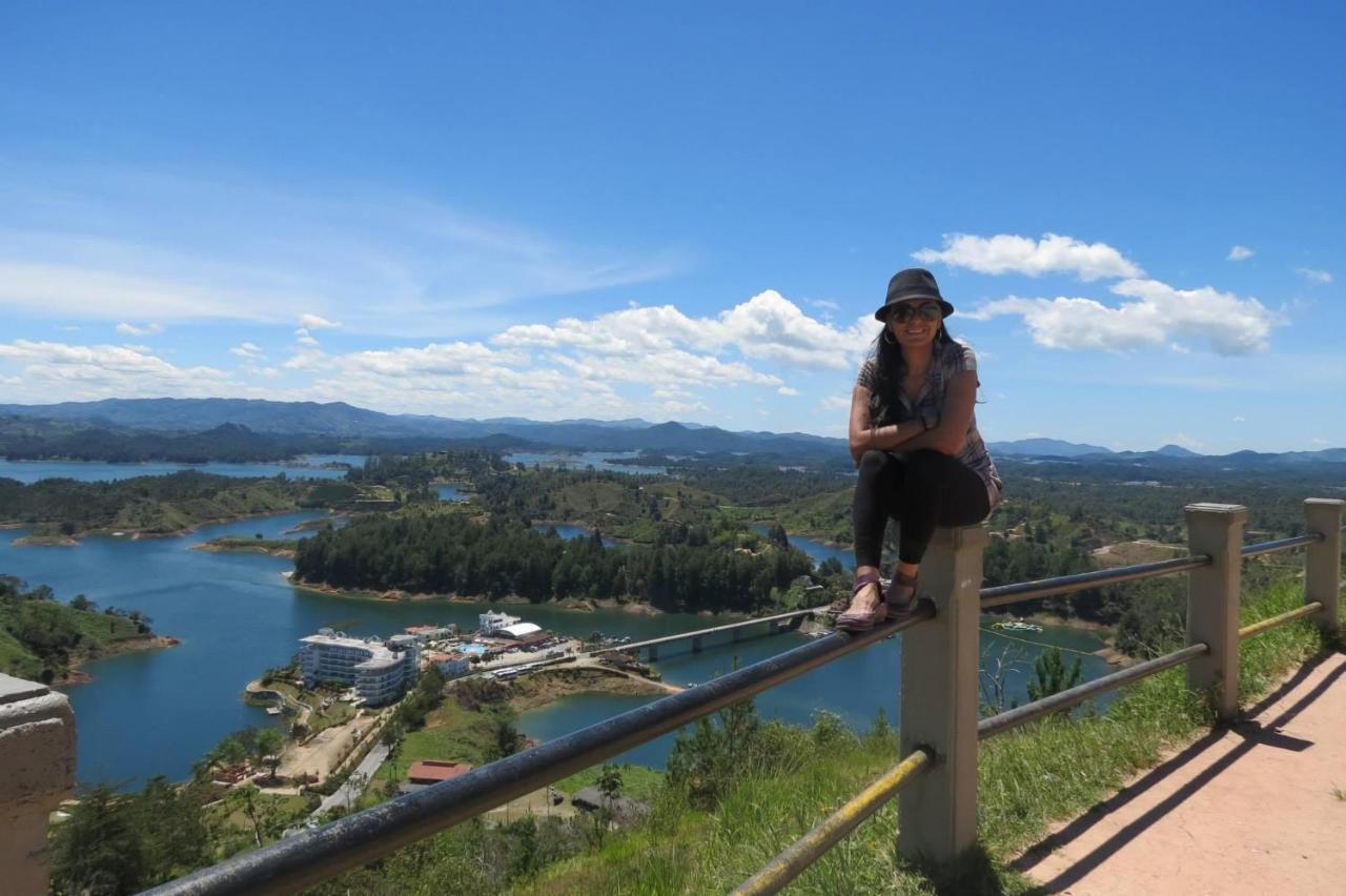 Casa Hotel Los Embalses กัวตาเป ภายนอก รูปภาพ